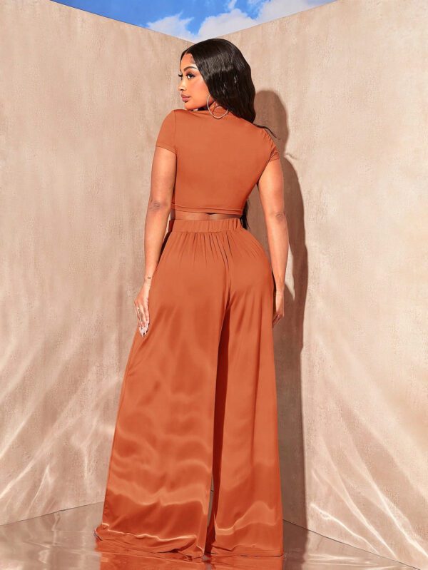 SHEIN SXY Ensemble De T-shirt Court À Manches Et Pantalon Large À Jambes Courtes – Image 7