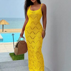 SHEIN VaVaLuxe Robe de longue de vacances de plage d'creux simple à bretelles spaghetti fendue pour femmes