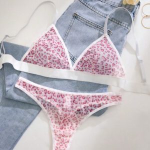 Ensemble de lingerie brassière et culotte en maille imprimée de fleurs
