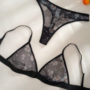 Ensemble de lingerie brassière et culotte en maille imprimée de fleurs