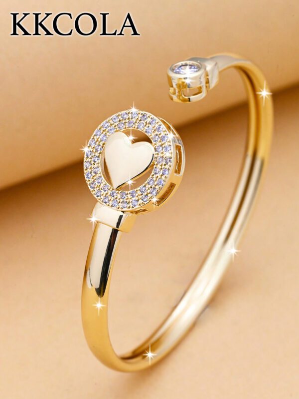 KKCOLA 1 pièce Bracelet manchette à la mode avec cubic zirconia cubique et cœur, pour femmes, pour décoration quotidienne, bijou en cuivre, Saint-Valentin