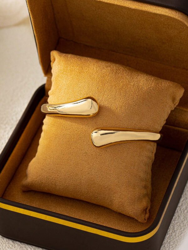 1 Pièce Bracelet Doré Brillant Au Style Simple Et Élégant, Adapté À La Vie Quotidienne, Aux Fêtes Et Aux Rendez-vous Pour Les Femmes