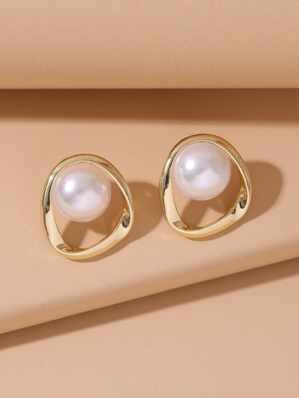Boucles D'oreilles En Forme D'étude De Design Géométrique Décorées De Perles Fausses – Image 3