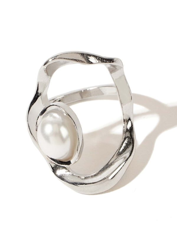 SHEIN BIZwear Bague Décorée De Fausse Perle – Image 3