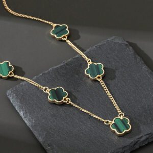 1 pièce Collier pendentif trèfle à quatre feuilles chanceux à la mode pour hommes - idéal pour les rendez-vous et les cadeaux de la Saint-Valentin