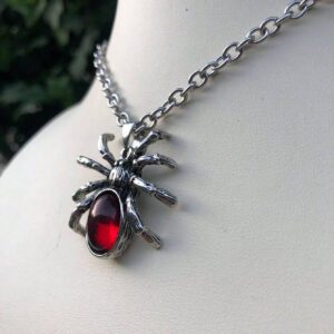 1 pièce col pendentif araignée rétro punk en métal, accessoire pour homme adapté aux fêtes et à la vie quotidienne