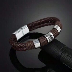 1 pièce Bracelet d'homme de luxe vintage multicouche en PU brun et perle, bijoux en acier inoxydable, bracelet de poignet masculin, cadeau d'affaires Noir Nouvelle Collection 2024 2025