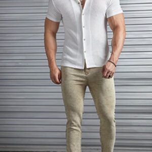 Manfinity Modomio Chemise pour homme à boutonnière unicolore en coupe ajustée et col à manches courtes en blanc unicolore