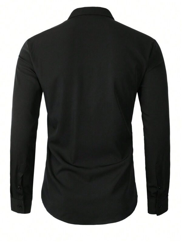 Manfinity Chemise pour homme, boutonnée, unie, à manches longues, noire, pour le travail ou tenue professionnelle décontractée – Image 4