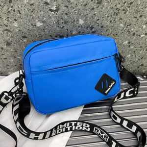1 Sac à bandoulière multifonction en canevas de couleur unie, sac à bandoulière croisé, sac de transport léger pour étudiants, sac carré, sac pour homme, sac pour la campagne, sac à dos, sac de gymnastique, sac de voyage, sac de vacances, sac de sport, sac pratique et mode pour cadeaux de Noël et pour le Père, sac d'été et sac de rentrée scolaire