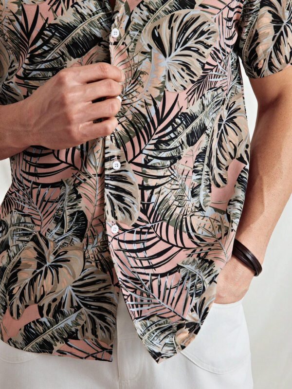 Manfinity ModaGents Chemise décontractée pour hommes à col brodé tissé, convient pour l'été – Image 2