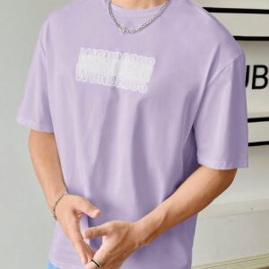 Manfinity UrbanChill T-shirt à manches courtes décontracté pour hommes avec imprimé lettres simple