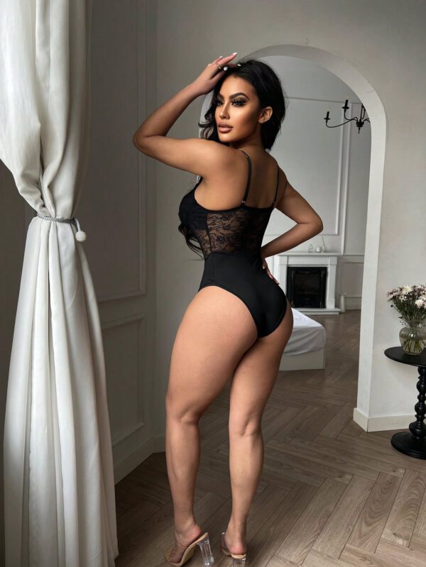 SHEIN Foxxy Body En Maille À Motifs De Dentelle Pour Femmes Avec Bretelles Réglables – Image 4
