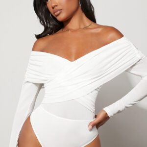 SHEIN BAE Body unicolore en tulle avec encolure en cœur