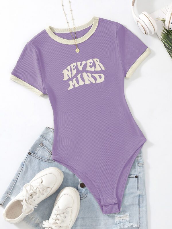 SHEIN MOOSTA Body graphique de slogan à bordure contrastante – Image 6
