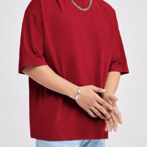 Manfinity UrbanChill T-shirt col voilé unicolore décontracté pour hommes