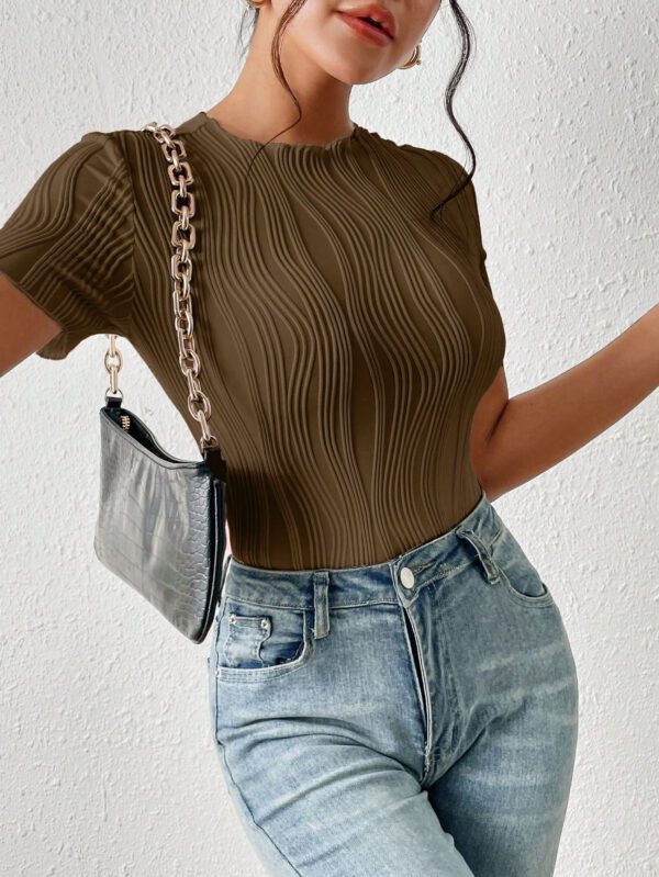 SHEIN Frenchy Combinaison femme col rond unie, à broderie ajourée, manches courtes. , vêtements de rentrée, style "old money", vêtements d'automne, vêtements 4 juillet, tenues de professeur – Image 3