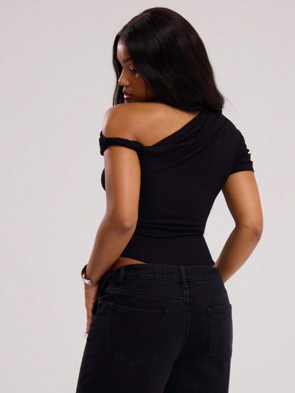 MUSERA Body asymétrique avec torsade sur l'épaule – Image 3