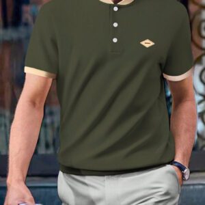Manfinity Homme Chemise polo pour homme avec détails patchs et bordures contrastantes. Col boutonné, blocs de couleurs. Pour le mari, décontracté.
