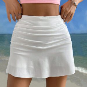 SHEIN x Carly Lawrence SHEIN EZwear Jupe blanche à volants froncés avec ourlet fendu, pour les vacances de printemps