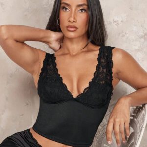 SHEIN BAE Tenue Glamour Pour Le Réveillon Du Nouvel An - Haut De Camisole Pour Femmes En Dentelle Tricotée Et Haute Extensibilité