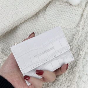 SOUTHLAND&KANGAROO Portefeuille blanc à rabat avec motif estampé, petite poche à monnaie, petit porte-monnaie pliable fin et léger, multi-couches, portable, porte-cartes d'identité et porte-cartes bancaires, style minimaliste moderne. Idéal comme cadeau d'anniversaire, Saint-Valentin, fête des mères, ou pour les étudiants. Porte-cartes de visite en crocodile pour femmes