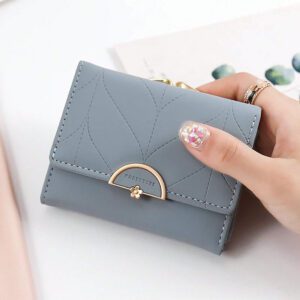 Portefeuille bleu court pour femmes multifonctionnel avec emplacements pour cartes de crédit, fenêtre d'identité et fermeture éclair, design imprimé à la mode parfait pour un usage quotidien pour les filles