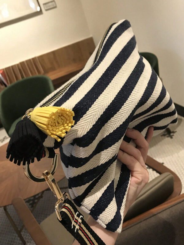 Sac Carré Moyen À Rayures À Franges