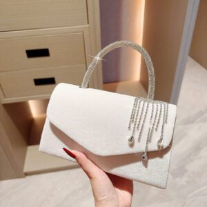 Sac botte léger, décontracté d'affaires avec décoration de strass, mini design à cordon. Sac transparent avec perles fausses, sac de soirée élégant et raffiné. Luxe discret avec strass, parfait pour les fêtes, les femmes, les mariées. Idéal pour les fêtes, les dîners/banquets, les tenues de Noël et du Nouvel An. S'assortit parfaitement avec les robes de fête pour femmes.