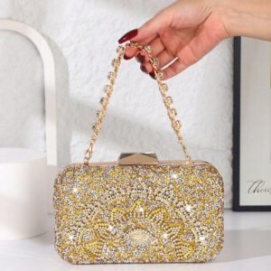 Sac pochette plissé doré brillant, sac de soirée de luxe avec décoration de chaîne diamantée. Convient pour les robes, les mariages romantiques, les fêtes, les boîtes de nuit, la Saint-Valentin et les cadeaux d'anniversaire