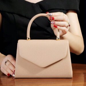 Sac de soirée en matériau PU, parfait pour les fêtes, les mariages, les événements de mode et la vie quotidienne. Idéal pour les filles en fête, les dames. Parfait pour les fêtes, les mariages, les bals, les dîners/banquets. Cadeau idéal pour les femmes, sac de fête parfait pour les fêtes de mariage, le bal de promo, les dîners/banquets, assorti avec la robe de fête du soir, la robe de soirée et la robe à paillettes