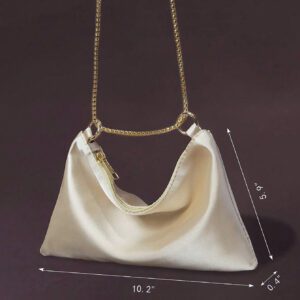 Sac de soirée carré lié en anneau satin, léger et casual. Sac de dîner glamour, élégant et raffiné. Parfait pour la fête, la femme, la mariée. Idéal pour une soirée, un dîner, un banquet. Sac parfait pour une fête, un mariage, un bal de promo. Se coordonne avec une robe de fête, de soirée et une robe pailletée