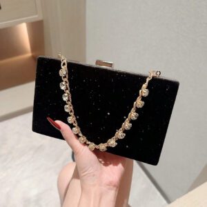 Sac de soirée Moonlit EveBag pour femmes en hiver, en velours et chaîne de strass brillants à la mode, parfait pour la discothèque, un banquet, une fête, un bal, une occasion formelle
