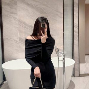 Sac de soirée Moonlit EveBag pour femmes en hiver, en velours et chaîne de strass brillants à la mode, parfait pour la discothèque, un banquet, une fête, un bal, une occasion formelle