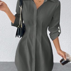 SHEIN PETITE Robe chemise décontractée unie à manches retroussées avec boutons devant