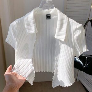 Comfortcana Top court sexy avec col blanc, garniture de laitue et nœud devant pour une sortie estivale