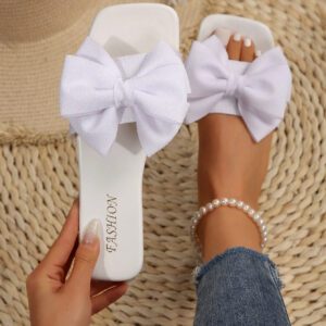 Sandales plates confortables pour femmes grandes tailles, style européen et américain, avec bout ouvert, nœud papillon et tige en tissu. Chaussures d'été décontractées et à la mode pour la plage et l'extérieur, idéales pour la Saint-Valentin