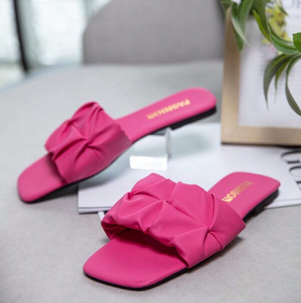 Sandales plates pour femmes avec bout carré, bague d'orteil, vamp plissé, antidérapant, chaussures décontractées de plage extérieure pour vacances – Image 9