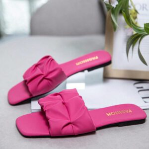 Sandales plates pour femmes avec bout carré, bague d'orteil, vamp plissé, antidérapant, chaussures décontractées de plage extérieure pour vacances