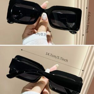 1 paire de lunettes de plage mode à petits carré en plastique, noires. Accessoires mode de plage pour femmes. Lunettes de soleil tendance. Basiques pour tenues femmes automne-hiver, casual d'affaires, cadeau