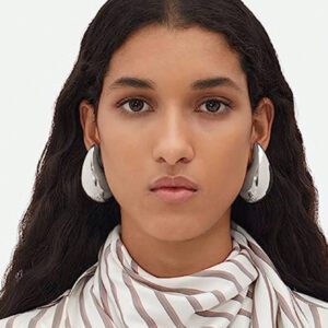 1 Paire De Boucles D'oreilles Pendantes À Longue Tige Plaquées Argent Pour Femmes, Bijoux En Forme De Goutte D'eau En Cuivre Poli Pour Les Fêtes Et Les Robes De Soirée