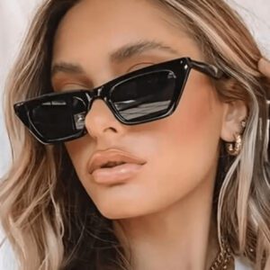 1 pièce Lunettes de mode femme style coréen, petit cadre unique, lunettes de soleil chat, accessoires de plage. Tenue de base pour femme en automne-hiver, casual chic, cadeau