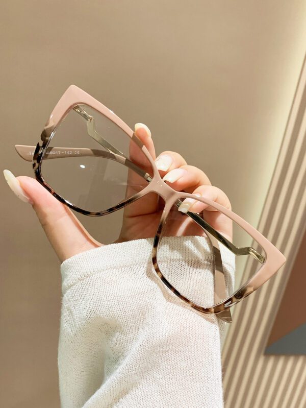 1 pièce Lunettes à monture en plastique classique bloquant la lumière bleue pour la lecture, le jeu, la télévision et les téléphones. Accessoires de lunettes transparentes, accessoires de lunettes anti-lumière bleue pour femmes – Image 4