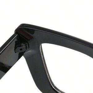 Lunettes carrées de grande taille pour femmes avec monture de lunettes pour la photographie de rue. Accessoires de décoration pour les yeux avec des verres transparents. Accessoires de lunettes pour femmes