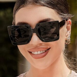 Lunettes de soleil vintage surdimensionnées à monture carrée en plastique, lunettes de soleil unisexes mode classique pour l'extérieur, les voyages, la plage, protection UV. Accessoires de plage pour femmes. Lunettes de soleil, lunettes de soleil de base, convenant aux pulls, jeans, survêtements, sweats à capuche, vestes, robes et chemises à manches longues.