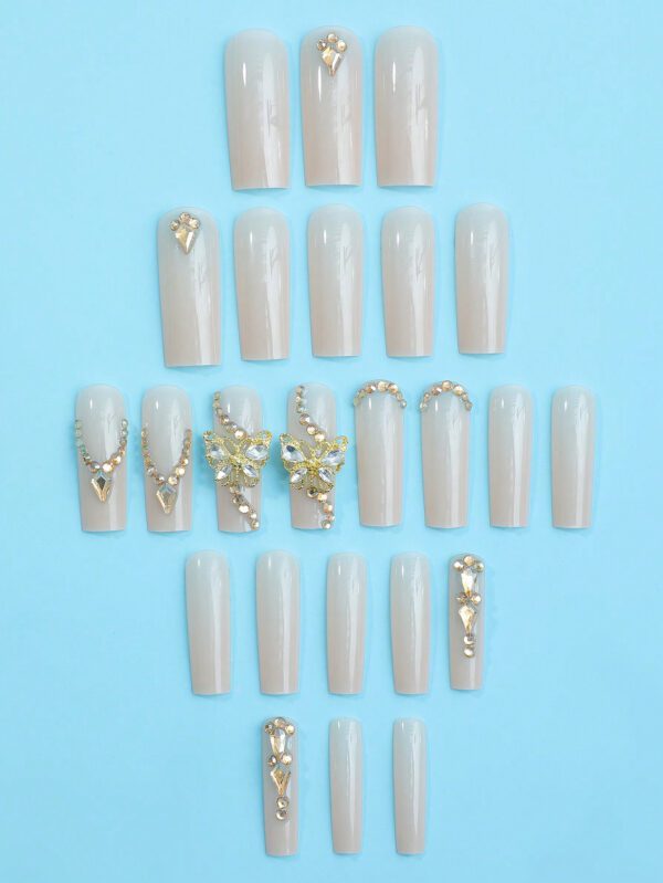24 pièces Faux ongles de luxe extra longs de forme carrée avec design 3D de papillon doré et strass. Fournitures de faux ongles de couleur champagne chaude pour couvrir complètement les ongles des femmes et des filles pour les fêtes et la danse. Facile à appliquer et à retirer – Image 19