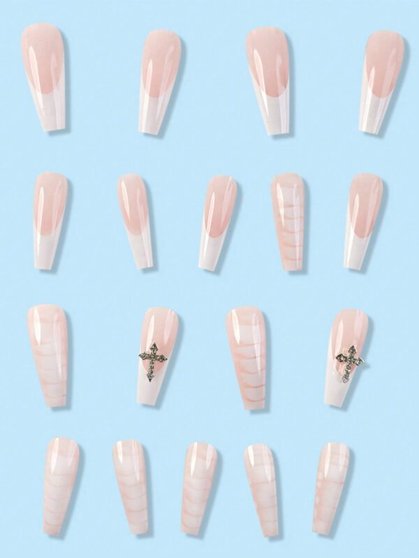 24 pièces Nouvelles fausses ongles longues de ballet croisés et de motif blanc serpent conçues spécialement pour les filles avec 1 pièce de colle en gelée et 1 bande de frottement, réutilisables pour une utilisation quotidienne des filles dans la rue, des jeux en campus, des rendez-vous à la plage, des mariages, des salons et d'autres festivals, fournitures d'ongles pressés à chaud. – Image 3