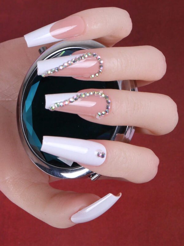 ROMWE 24 pièces Faux ongles long cercueil à strass & 1 feuille Ruban – Image 2