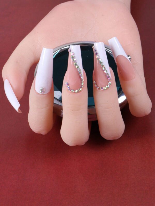 ROMWE 24 pièces Faux ongles long cercueil à strass & 1 feuille Ruban – Image 4