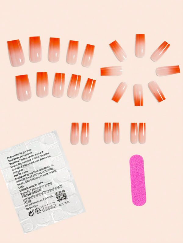 Mettez instantanément à jour votre look avec 24 pièces de faux-ongles carrés moyens, minimalistes, avec un dégradé rose. Convient aux femmes et aux filles. Livré avec 1 pièce de vernis gel translucide et 1 lime. Le vernis gel est expédié de manière aléatoire. – Image 4